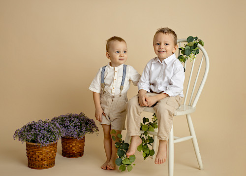 Jarné mini fotenie mama a dieťa – ateliér Bratislava